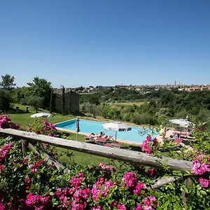 Podere La Strega Country house